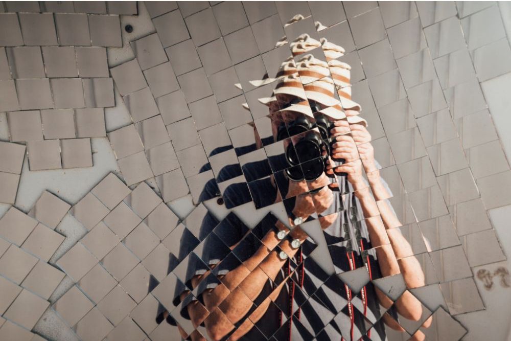 Artsy Self Portrait - SolStock - Canva - Getty Images